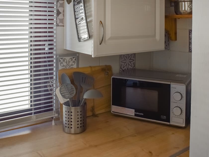 Kitchen | Angie’s Beachside House, Point Clear, near Clacton-on-Sea