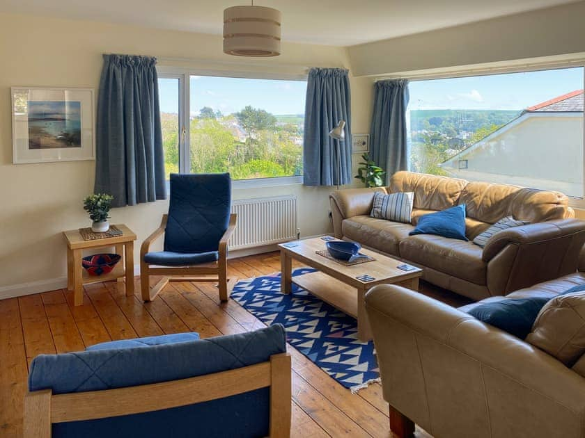 Living area | Whitestones, St Mawes