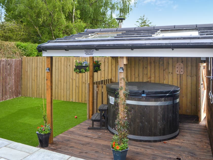 Hot tub | Carolyn House, Ellington, near Cresswell