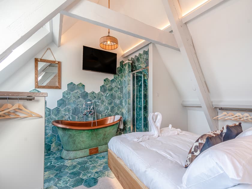 Double bedroom | The Drunken Carpenter’s Cottage, Sneaton, near Whitby