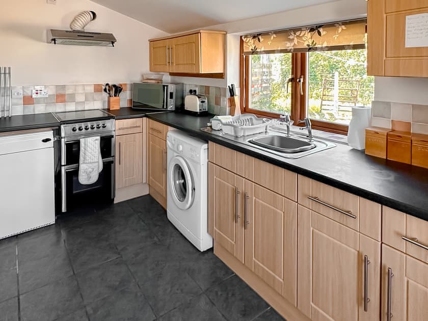 Kitchen | The Stables - Glan Morfa Ganol, Abererch, near Pwllheli