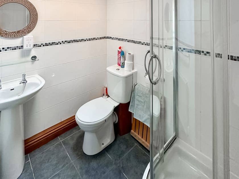 Bathroom | The Stables - Glan Morfa Ganol, Abererch, near Pwllheli