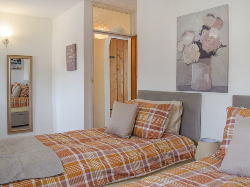 Twin bedroom | Sandy Bank, Bewdley