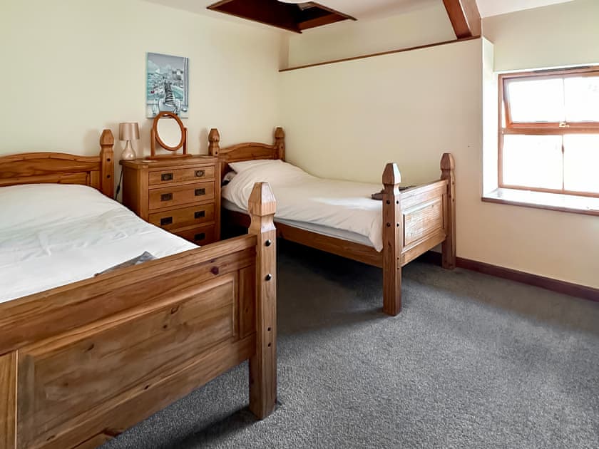 Twin bedroom | Glan Morfa Ganol - Glan Morfa Ganol, Abererch, near Pwllheli