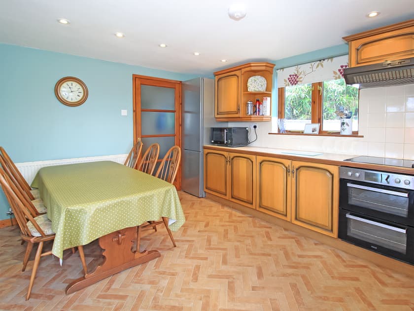 Kitchen/diner | Artist’s Cottage, Minffordd