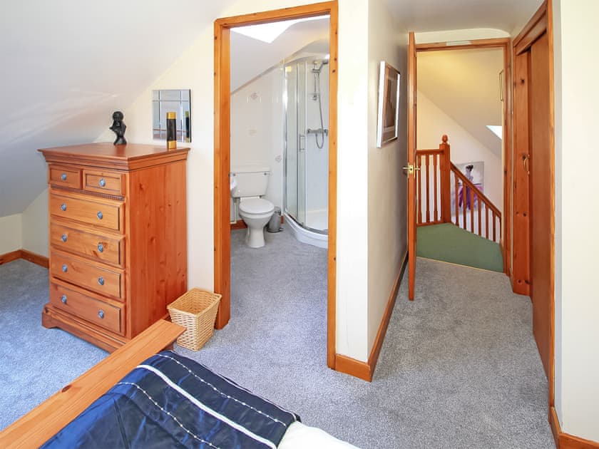 Double bedroom | Artist’s Cottage, Minffordd