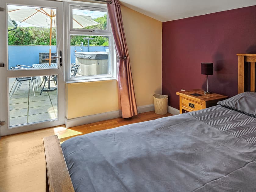 Double bedroom | Beudy - Bwlch Y Person Barns, Dihewyd, near Aberaeron