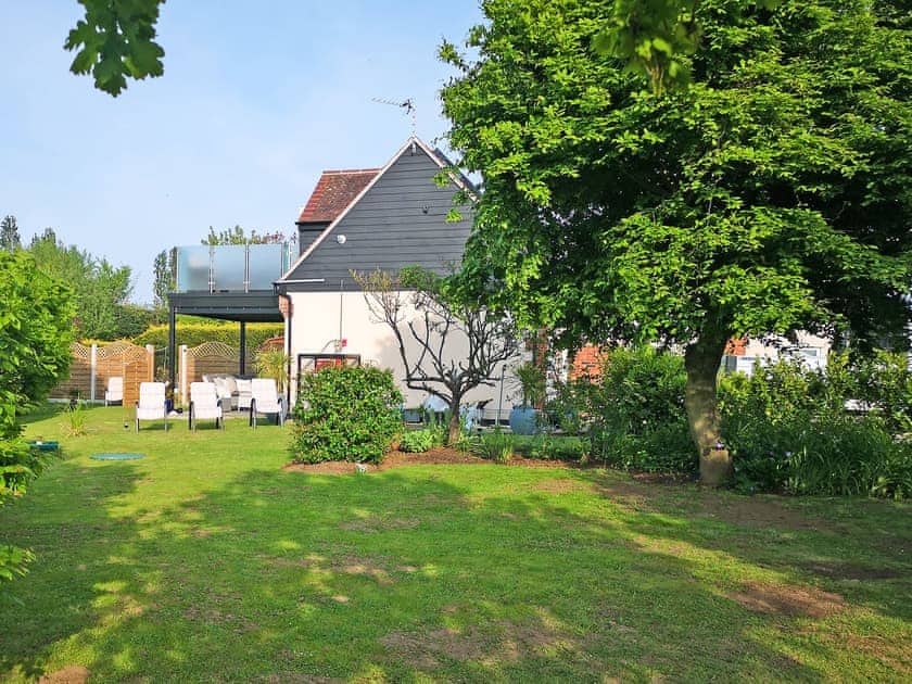Garden | Rose Cottage, Peldon