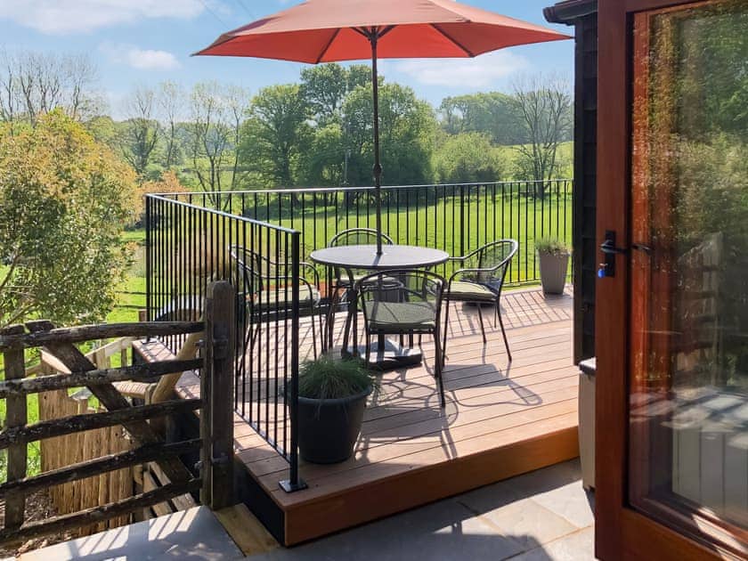 Sitting out area | Swallow’s Barn, Ashburnham, Battle