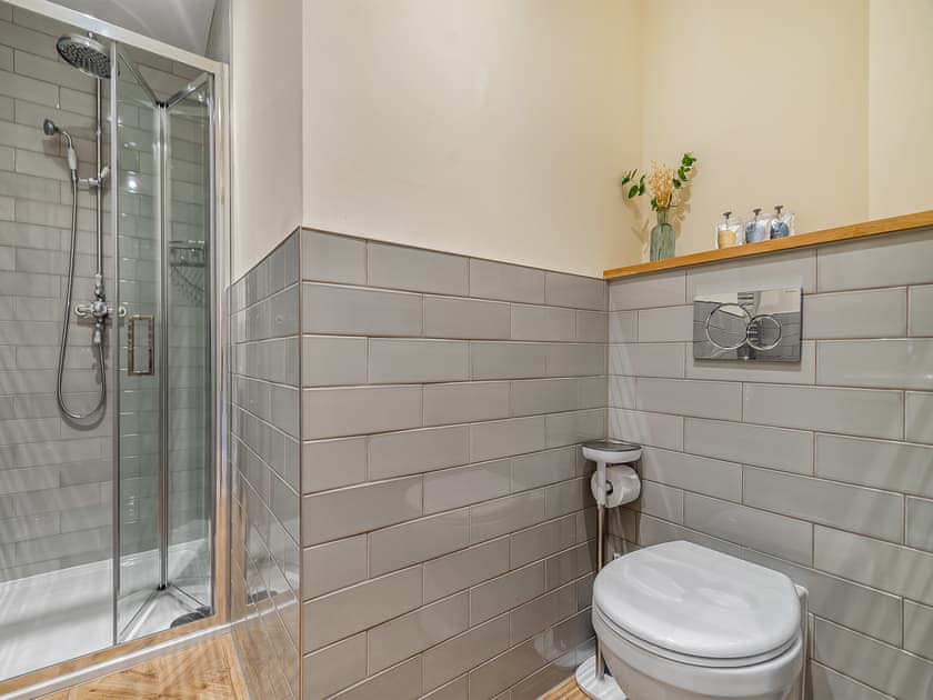 Bathroom | Langdale - Derwent House Apartments, Scarborough
