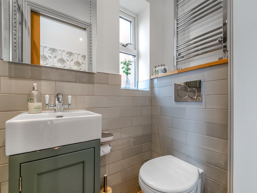 Bathroom | Langdale - Derwent House Apartments, Scarborough