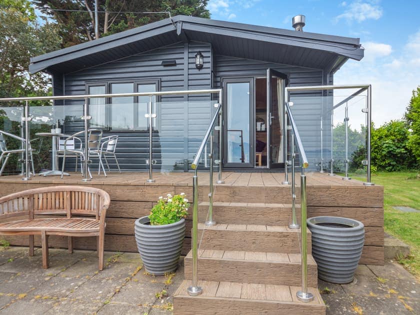 Exterior | Ty Glan Mor (The Beach House) - Water’s Edge Cottages, Llanfaes, Beaumaris, Anglesey