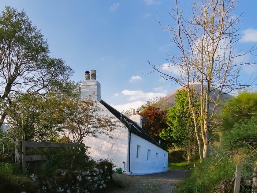 Exterior | Half Of 2, Torrin
