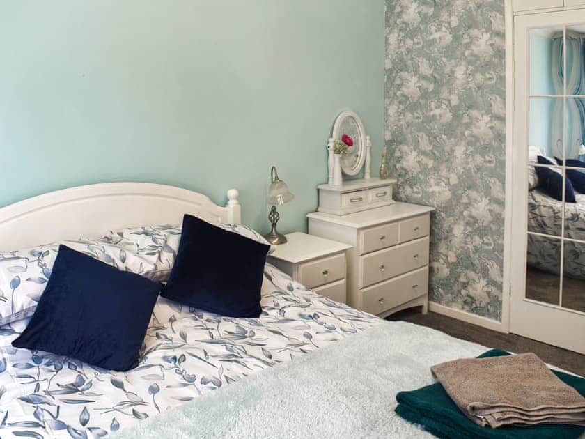 Double bedroom | Corton Gem, Corton, near Lowestoft