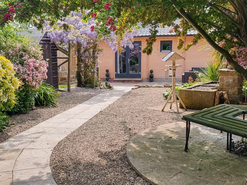 Garden | West End Lodge, Ulrome