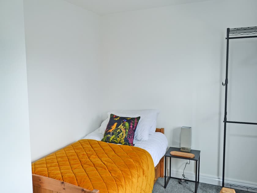 Twin bedroom | The Townhouse, Gainsborough, near Lincoln