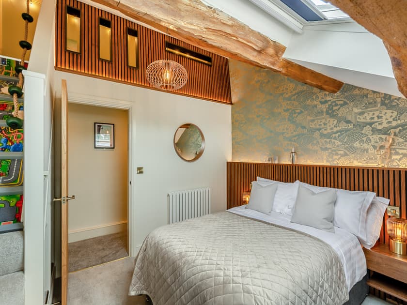 Family bedroom with sleeping pod  | Family Retreat, Grassington