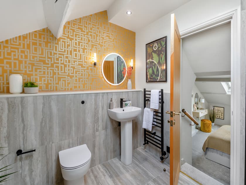 En-suite bathroom | Family Retreat, Grassington