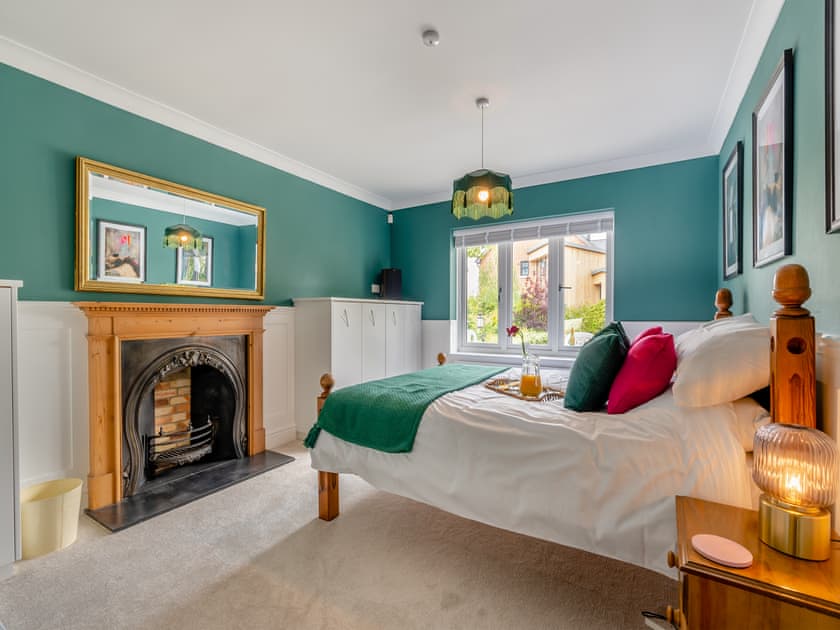 Kingsize bedroom  | Cranny Hill, Walpole St Peter, near King’s Lynn