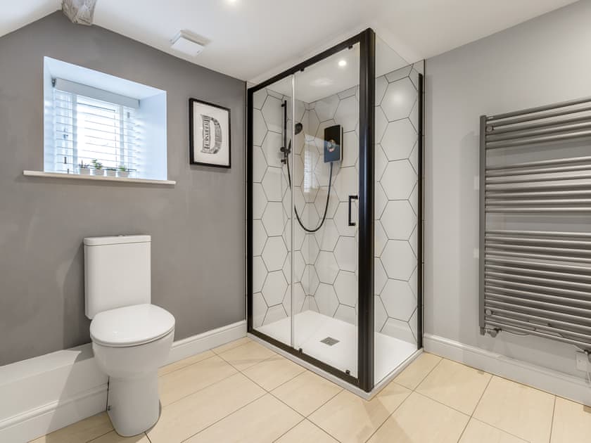 Bathroom | Greenwell Cottage, Chesterfield