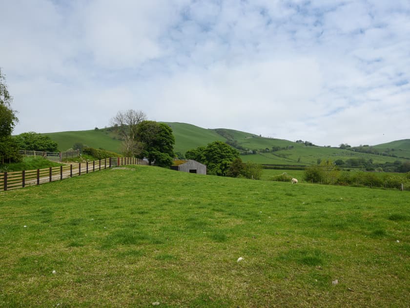 Surrounding area | Dolwen Isaf, Llanerfyl, near Welshpool