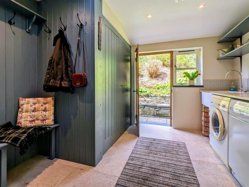 Utility room | Tyn Y Ffordd, Llanymawddwy near Dolgellau