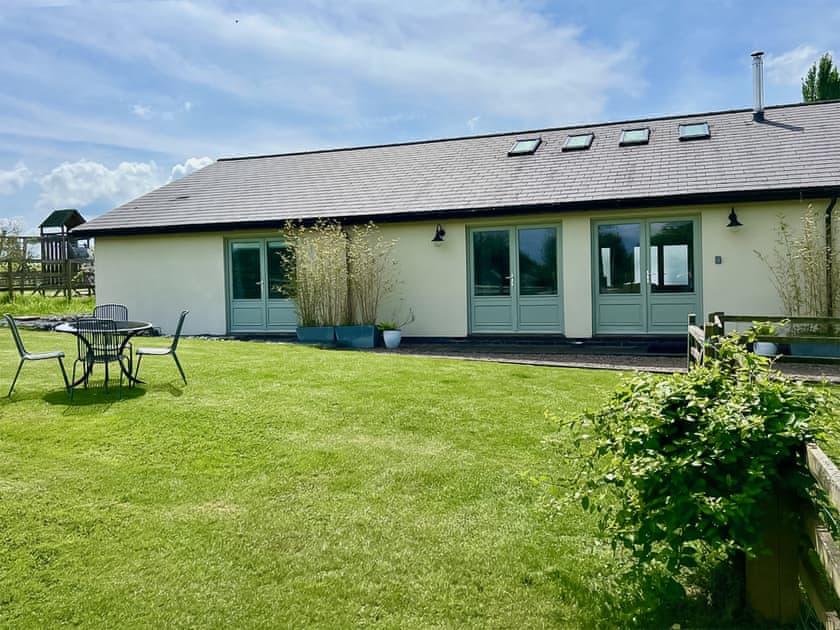 Attractive holiday home | Lovells Barn, Welland, near Malvern