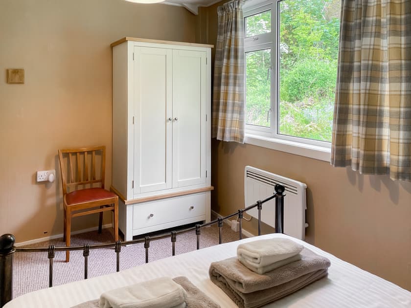 Double bedroom | Crianlarich Cottage, Fort Augustus