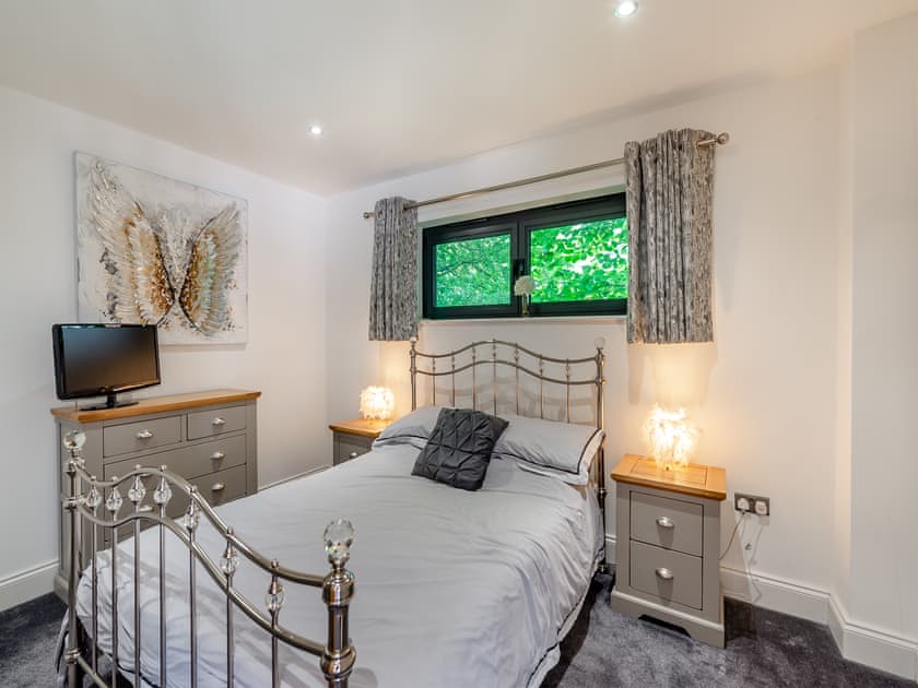 Double bedroom | Foxton Lodge - Harrietsham Retreats, Harrietsham, Maidstone