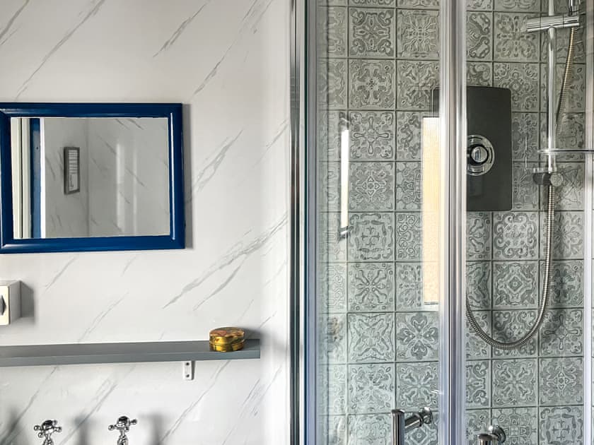 Bathroom | The Captains, Bettyhill