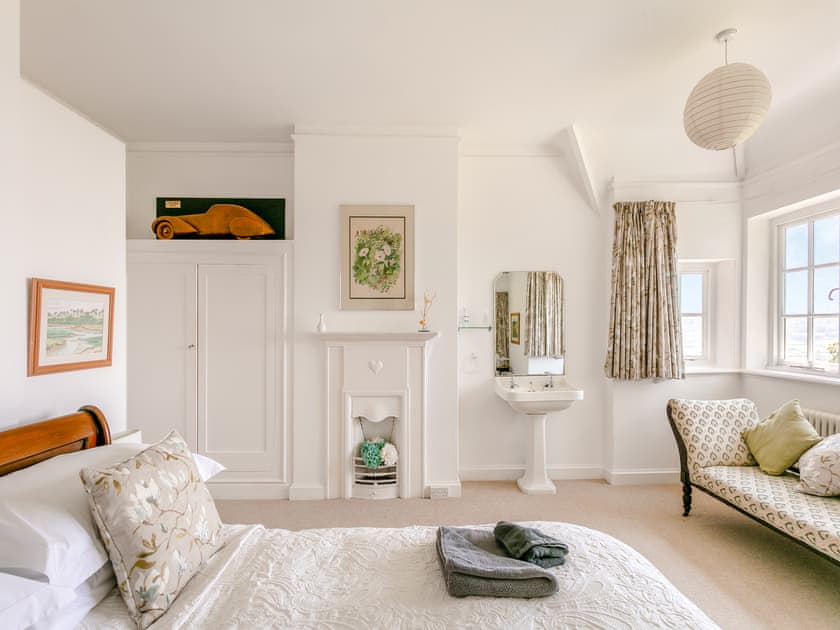 Double bedroom | Castle Hill House, Sidbury, near Sidmouth