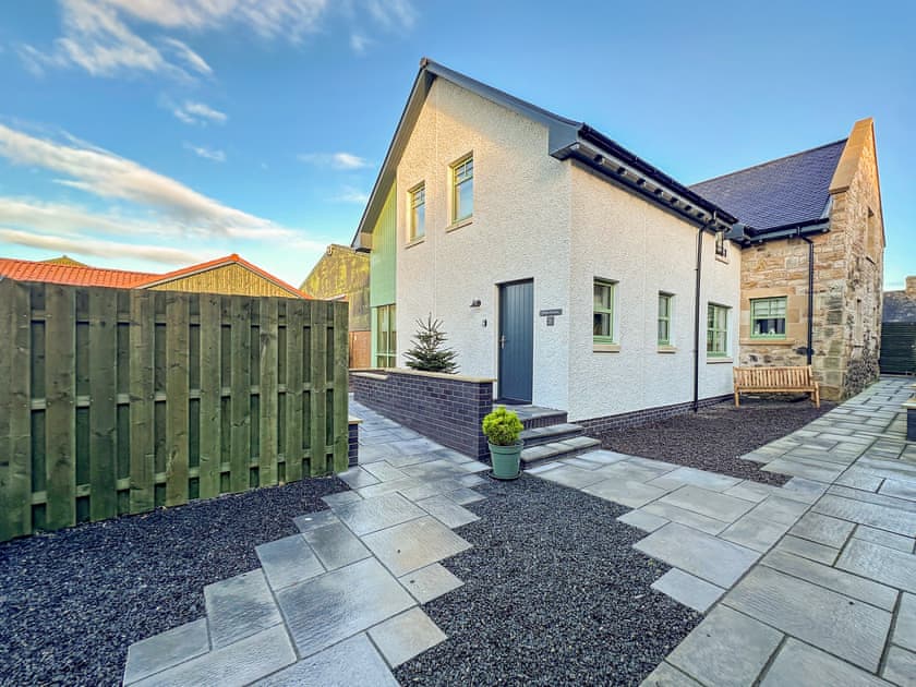 Exterior | Pride of Erin - Paddockhall Cottages, Linlithgow