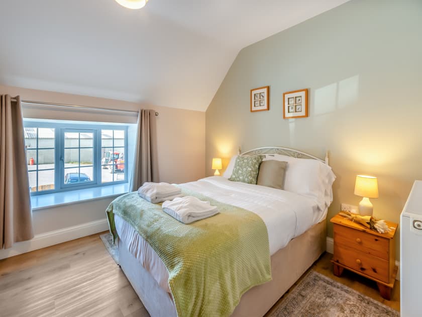 Room 3. Double bedroom  | Llwyncelyn Farmhouse, Clynderwen