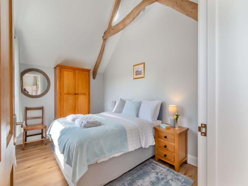 Room 5. Double bedroom  | Llwyncelyn Farmhouse, Clynderwen