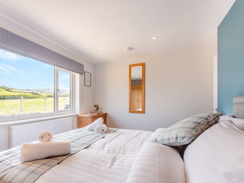 Double bedroom | Goppa, Llandanwg