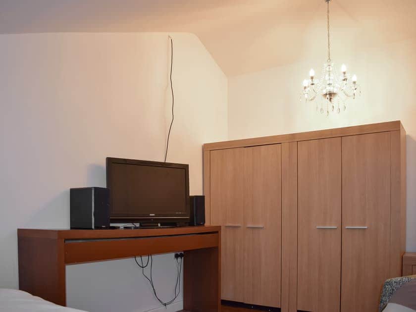 Double bedroom | The Barn, Hassocks