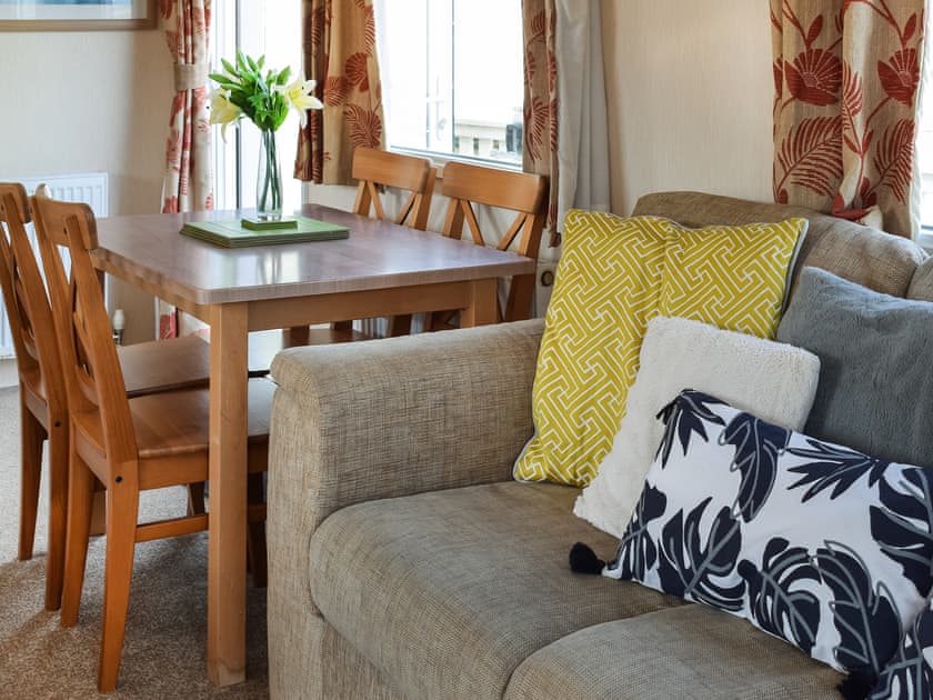 Dining Area | Lake View, Cirencester