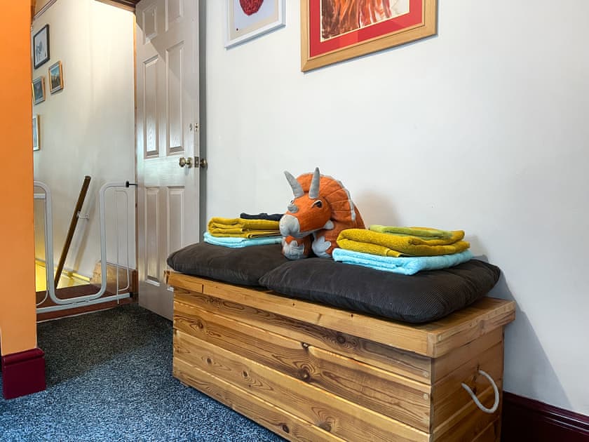 Bunk bedroom | Creative Afan Valley Home, Blaengwynfi, near Neath