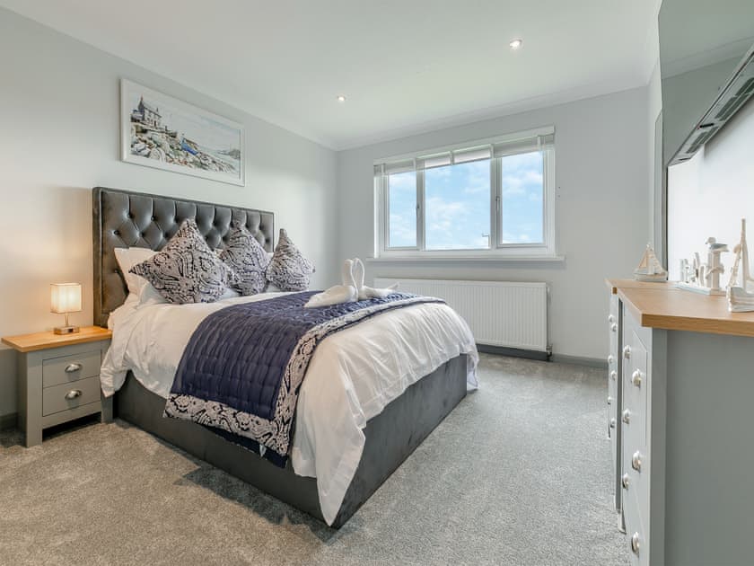 Double bedroom | The Lodge, Helston