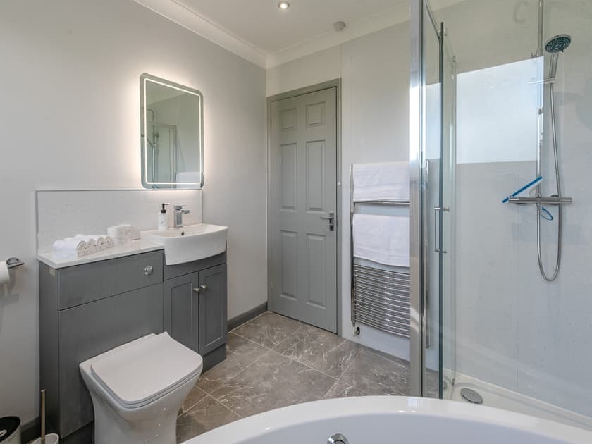 Bathroom | The Lodge, Helston