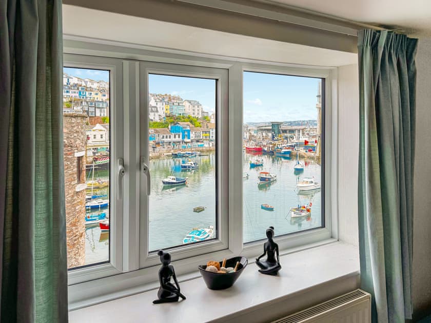 Interior | Captain’s Haven, Brixham