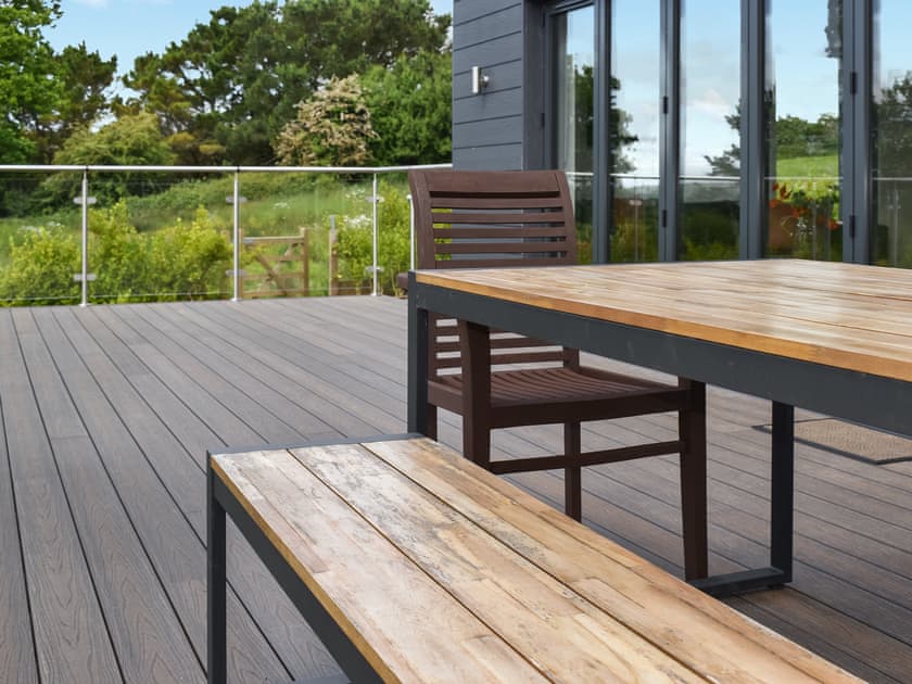 Terrace | Shannon, Newport