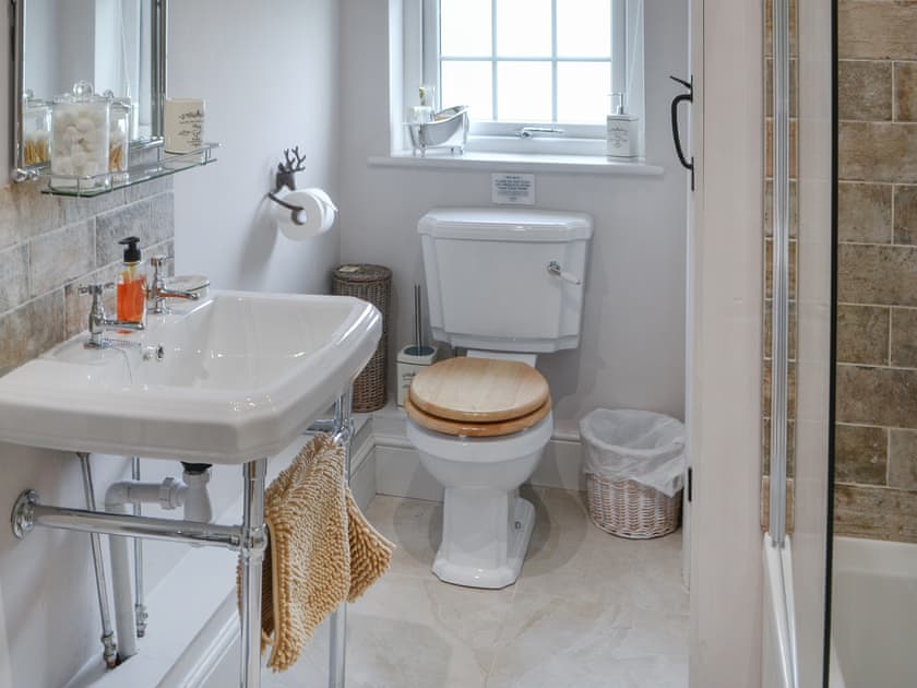 Bathroom | The Outhouse, Netherton Near Rothbury