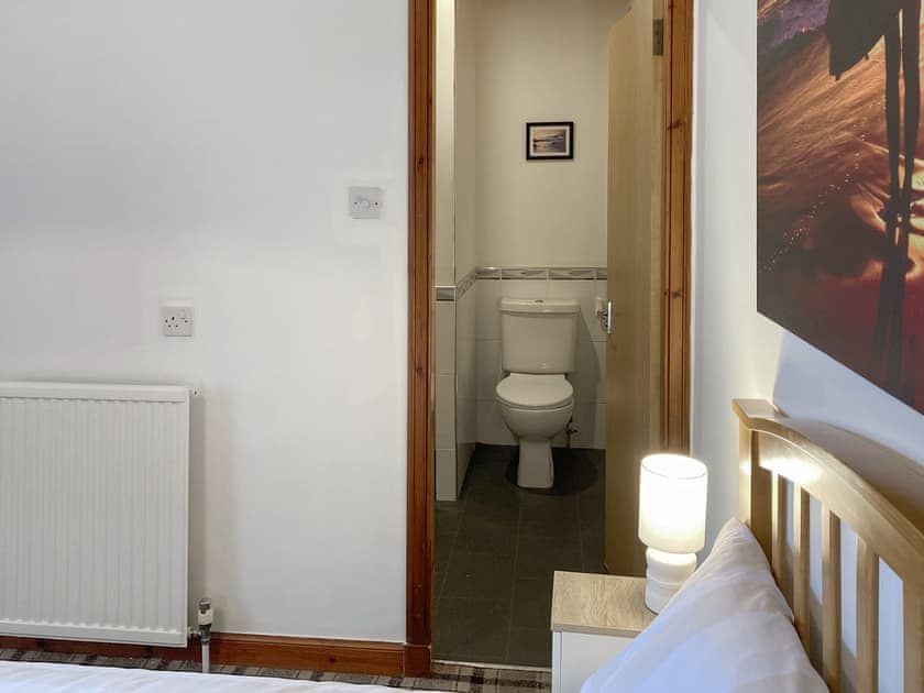 Double bedroom | Sea Breeze, Cairnbulg, near Fraserburgh