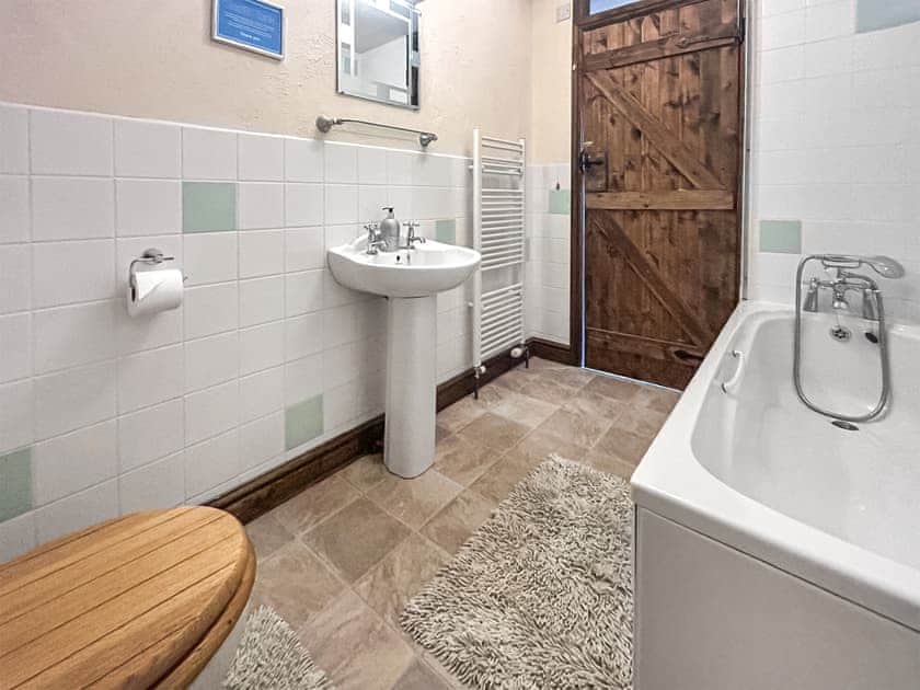 Bathroom | Cider Cottage - Higher Checkridge Farm, Hawkchurch, near Lyme Regis