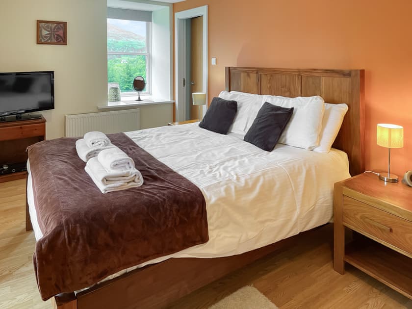Double bedroom | Moat House 6 - Highland Club, Fort Augustus