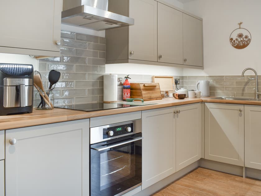 Kitchen/diner | Wild View, East Brent
