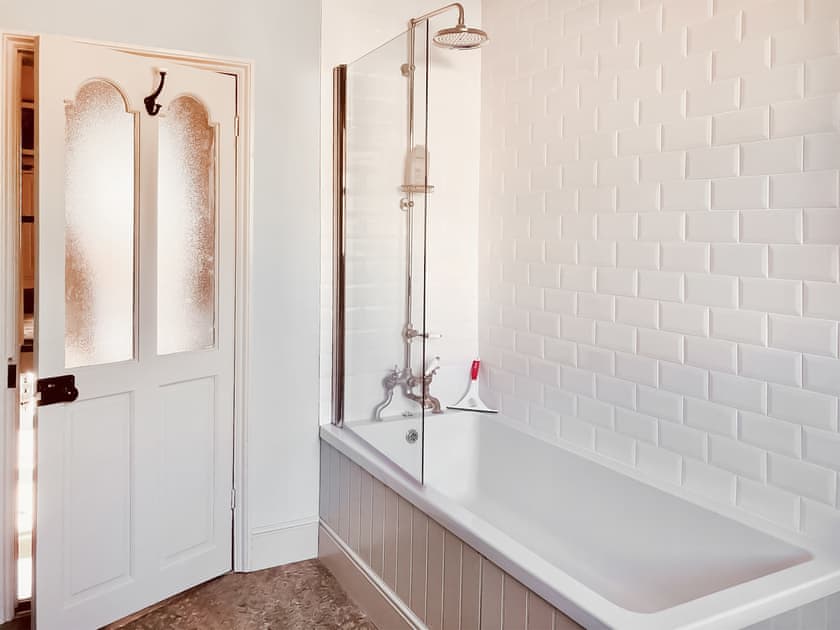 Bathroom | Chepstow Villa, Ramsgate