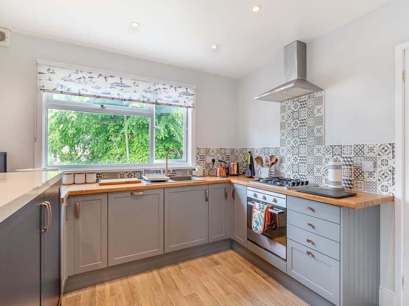 Kitchen | Leehaven, Torquay