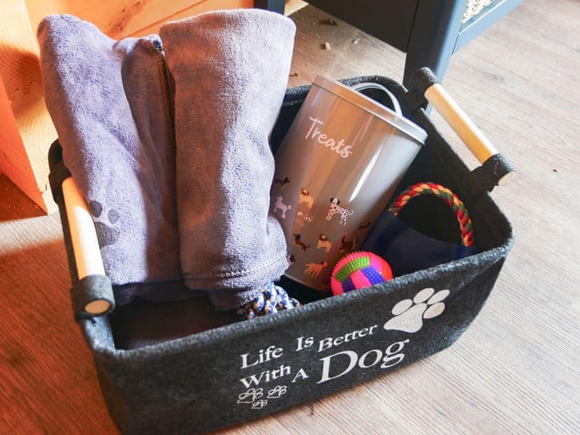 Dog friendly | Stable Lodge at Greenacre, Bromyard